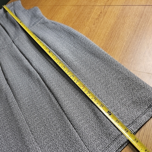 Enfocus Studio black and white sleeveless lined sheath dress - Picture 6 of 11